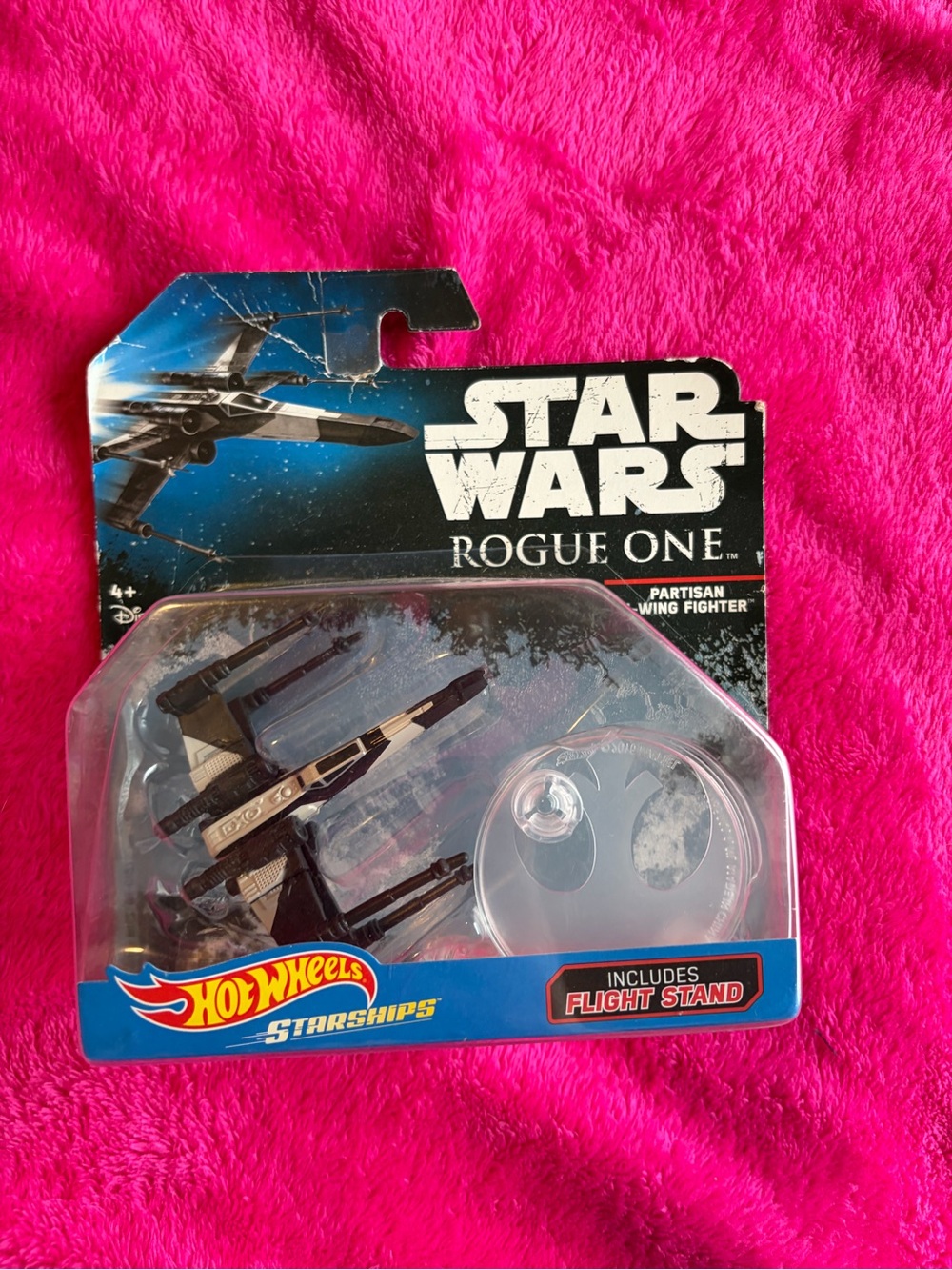 Star Wars Rogue One Black and Silver Partisan Wing Fighter Hot Wheels